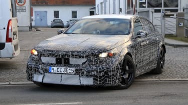 BMW M5 2024 - delantero